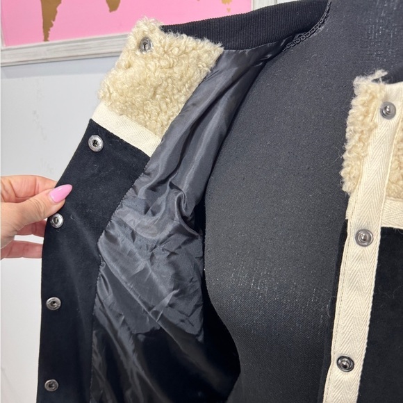 Gimmicks Black Sherpa Women’s Velour Snap Bomber Jacket (S) - Picture 8 of 10